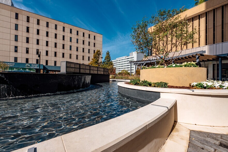 More Photos Of 451 Florida St & 450 Laurel St, Baton Rouge Unknown For Lease