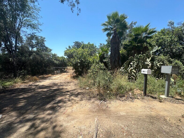 More Photos Of 1350 Firethorn Ave, Riverside Land For Sale
