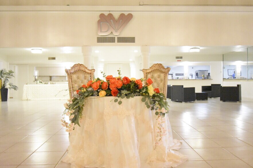 More Photos Of 401 Pennsylvania St, South Houston Lodge Meeting Hall For Sale