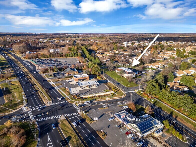 More Photos Of 1 Dag Hammarskjold Blvd, Howell Medical For Lease