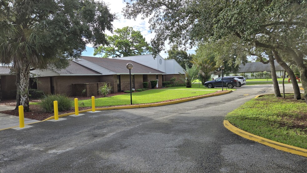 More Photos Of 5995 N Wickham Rd, Melbourne Religious Facility For Sale