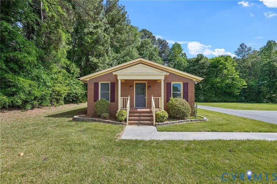 Primary Photo Of 10806 Rives Ave, Mc Kenney Medical For Sale