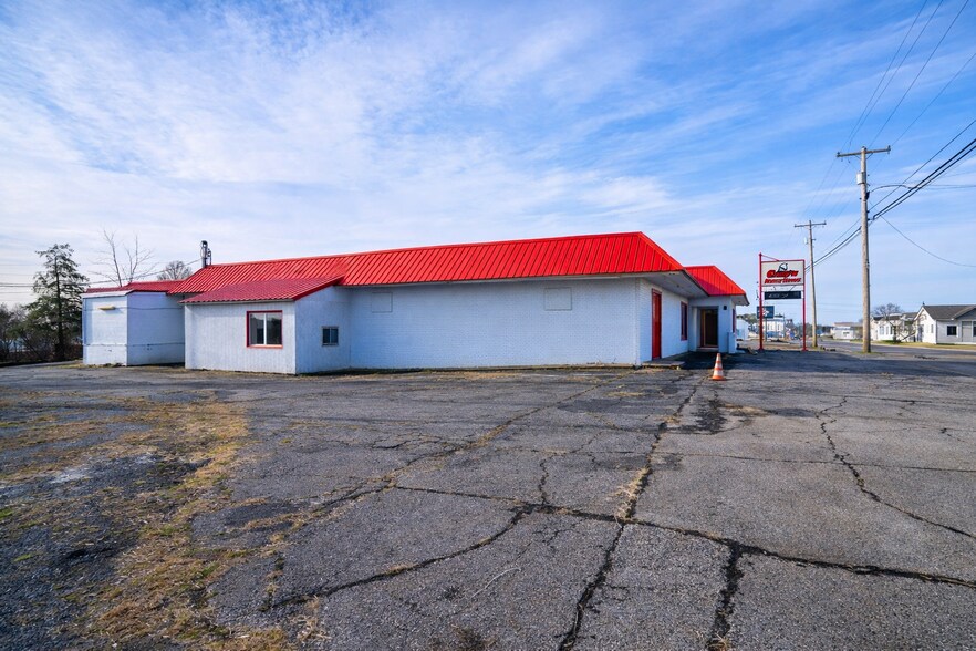 More Photos Of 1606 Argillite Rd, Flatwoods Restaurant For Sale