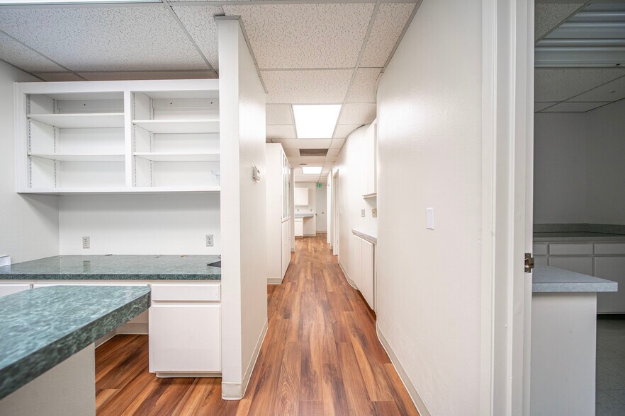 More Photos Of 315 E Route 66, Glendora Healthcare For Lease