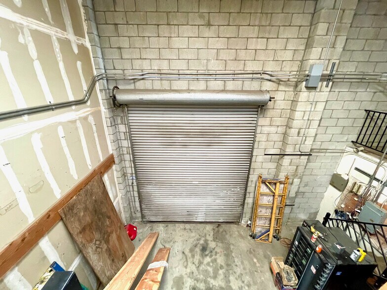 More Photos Of 11920 Goldring Rd, Arcadia Warehouse For Sale