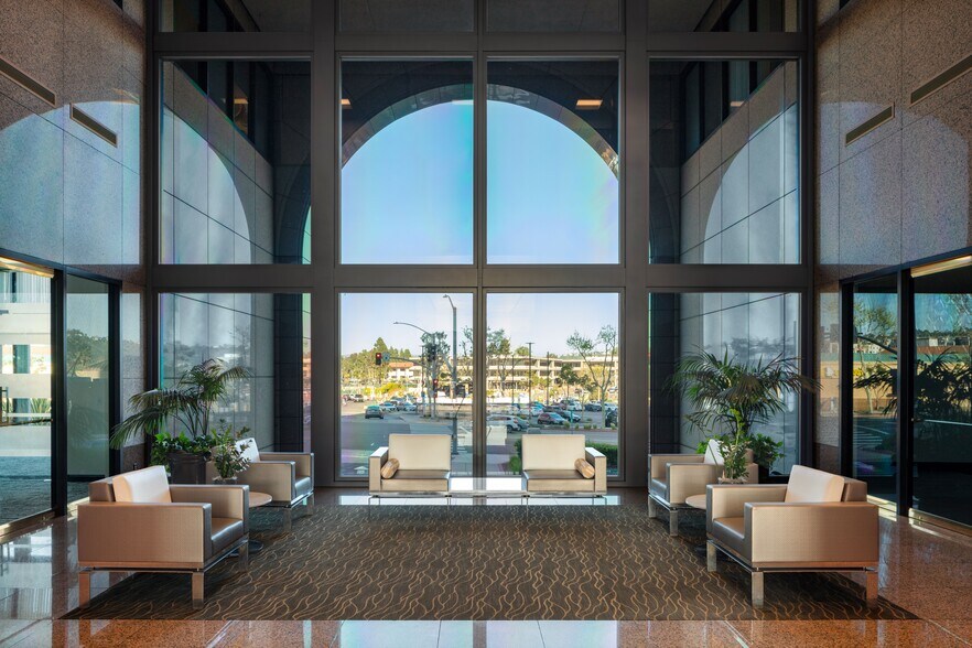 More Photos Of 7676 Hazard Center Dr, San Diego Office For Lease