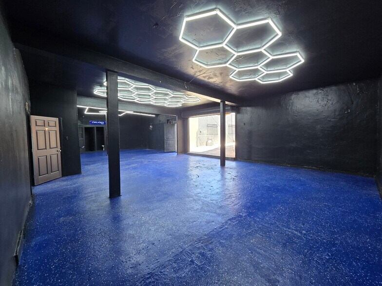 More Photos Of 4151 E Olympic Blvd, Los Angeles Auto Repair For Lease