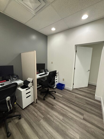 More Photos Of 1900 N Mills Ave, Orlando Medical For Lease