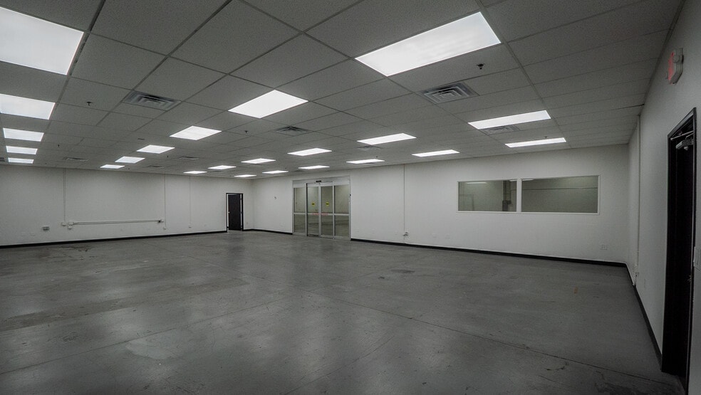 More Photos Of 530 E Pamalyn Ave, Las Vegas Unknown For Lease