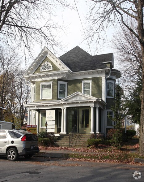 Primary Photo Of 79 St James St, Kingston Office For Lease