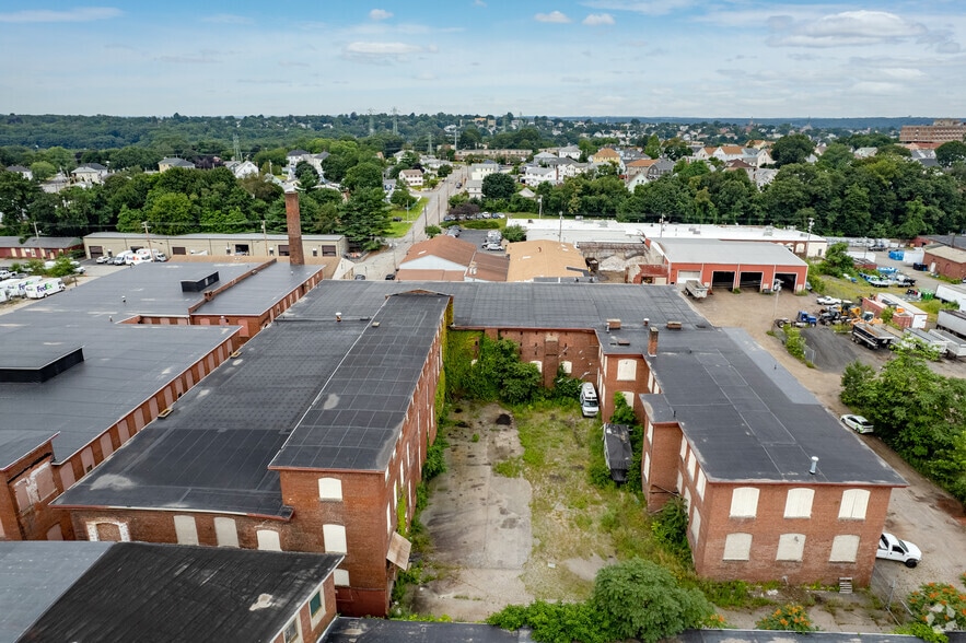More Photos Of 89-93 Dunnell Lane, Pawtucket Manufacturing For Lease