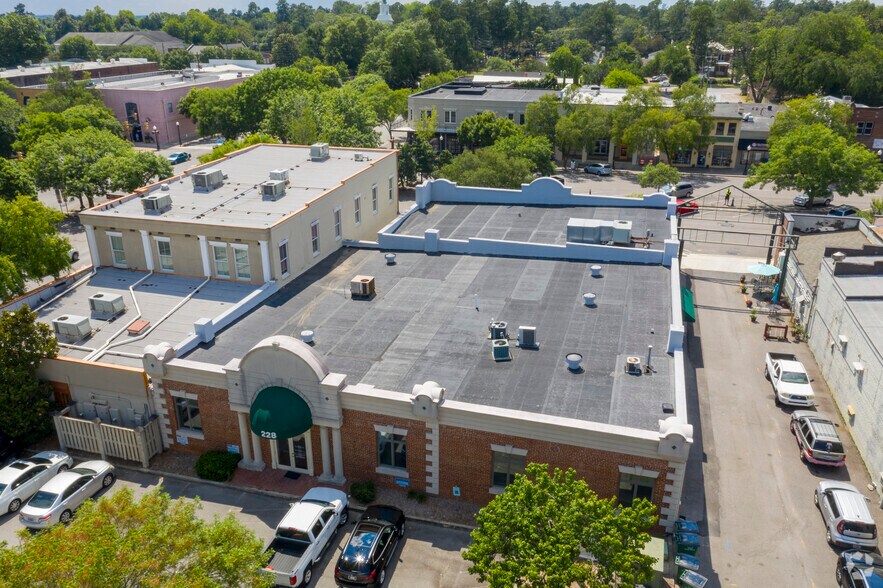 More Photos Of 228 Richland Ave W, Aiken Coworking Space