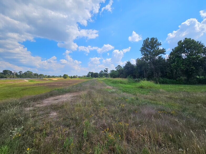 More Photos Of 1550 Hicks Street, Tomball Land For Sale
