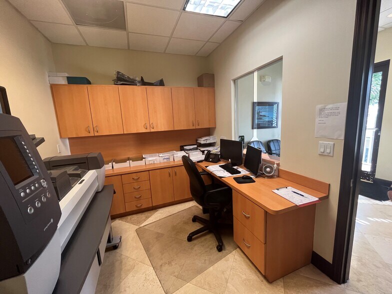 More Photos Of 2605 W Atlantic Ave, Delray Beach Office For Lease