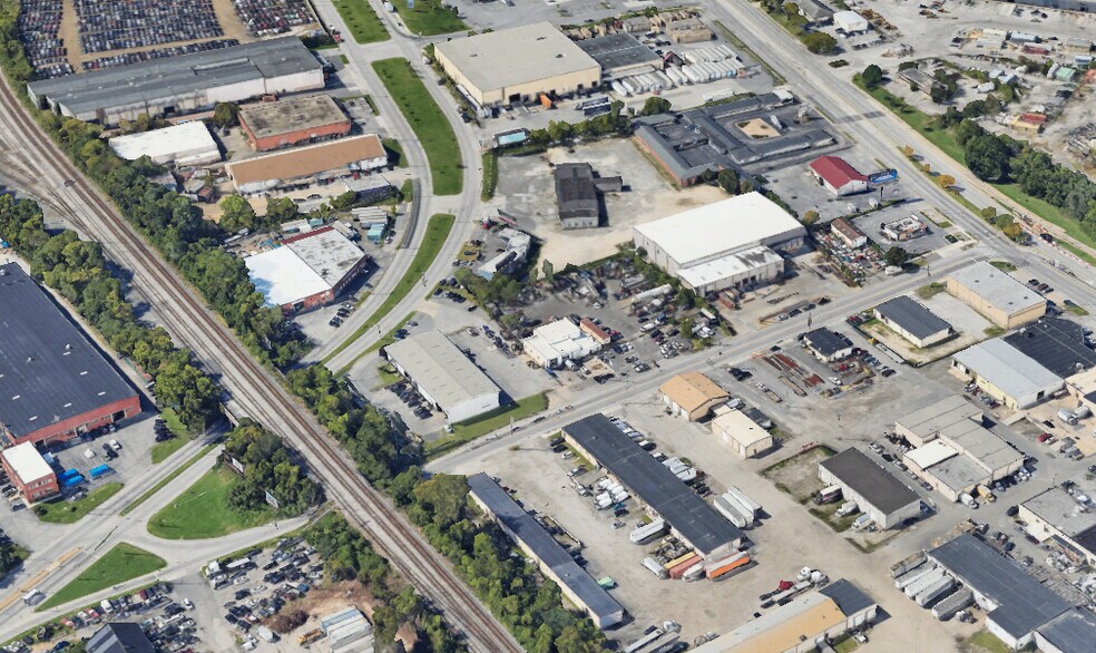 More Photos Of 826 N North Point Rd, Baltimore Service For Lease