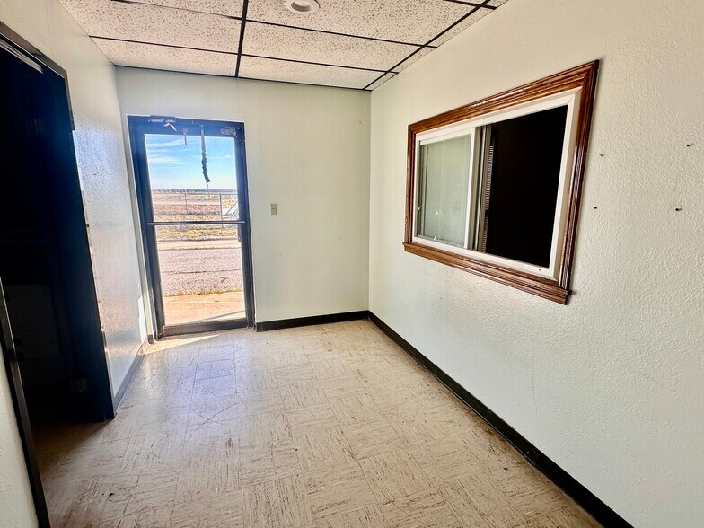 More Photos Of 11823 Highway 8, Fairview Industrial For Sale