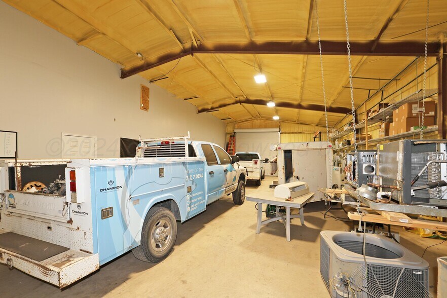 More Photos Of 1515 S Garfield St, Amarillo Industrial For Sale