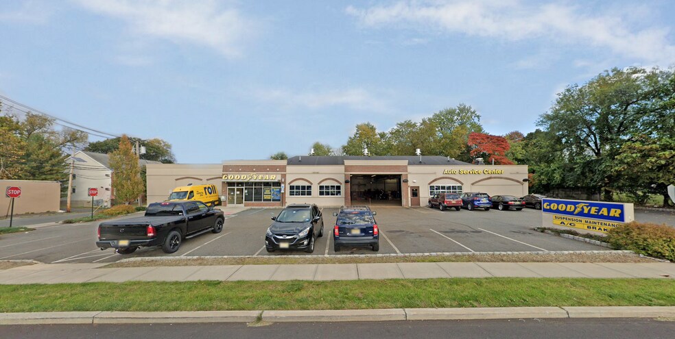 Primary Photo Of 39 Kinderkamack Rd, Westwood General Retail For Sale