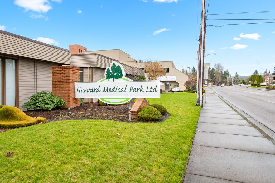 More Photos Of 1813 W Harvard Ave, Roseburg Medical For Lease