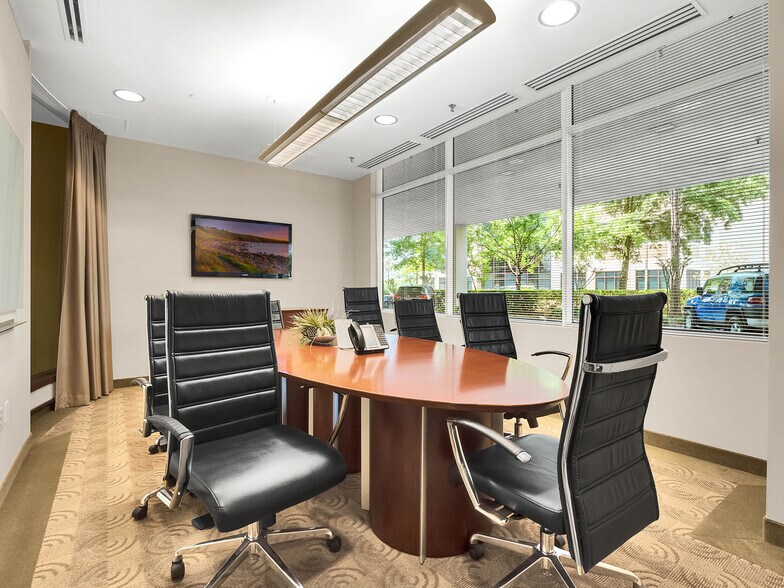 More Photos Of 1540 International Pky, Lake Mary Office For Lease