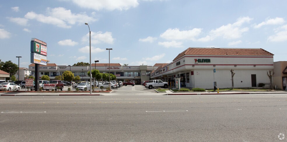 Primary Photo Of 17600-17620 Bellflower Blvd, Bellflower Unknown For Lease