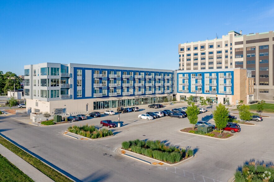 More Photos Of 1320 S 1st St, Milwaukee Apartments For Lease