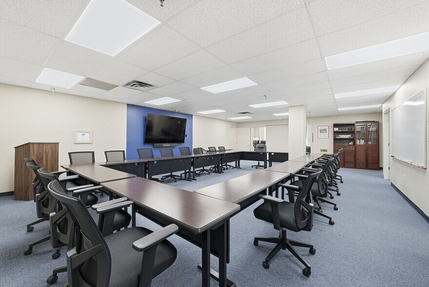 More Photos Of 1 Wormans Mill Ct, Frederick Warehouse For Sale