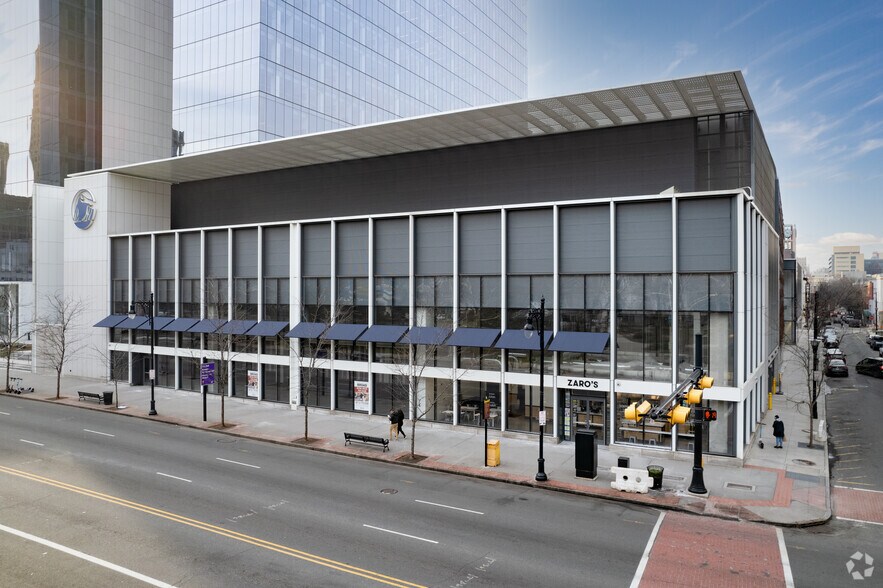 More Photos Of 635-649 Broad St, Newark Freestanding For Lease