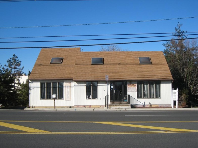 Primary Photo Of 2950 Hamilton Blvd, South Plainfield Office For Sale