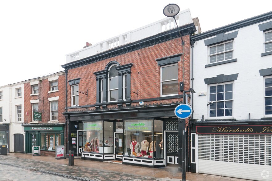 More Photos Of 9-9a High St, Uttoxeter Storefront Retail Office For Lease