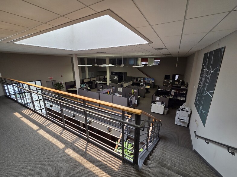 More Photos Of 243 Front St, Wilmington Office For Lease