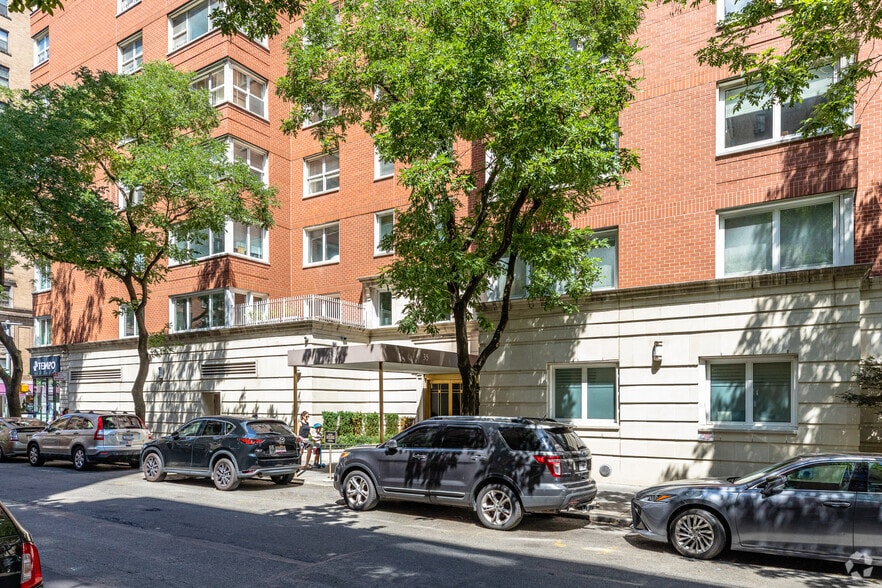 More Photos Of 35 E 85th St, New York Apartments For Sale