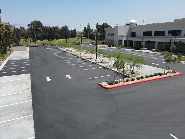 More Photos Of 25258 Redlands Blvd, Loma Linda Healthcare For Lease