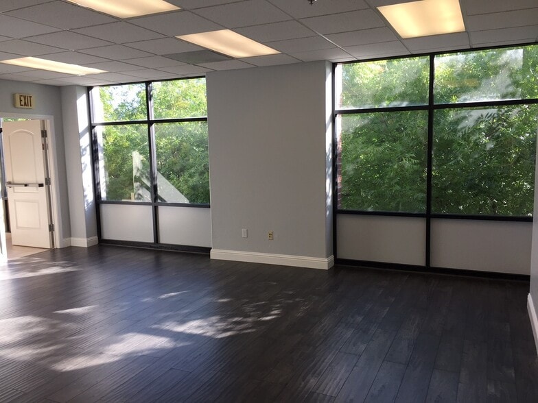 More Photos Of 1001 10th St, Modesto Unknown For Lease