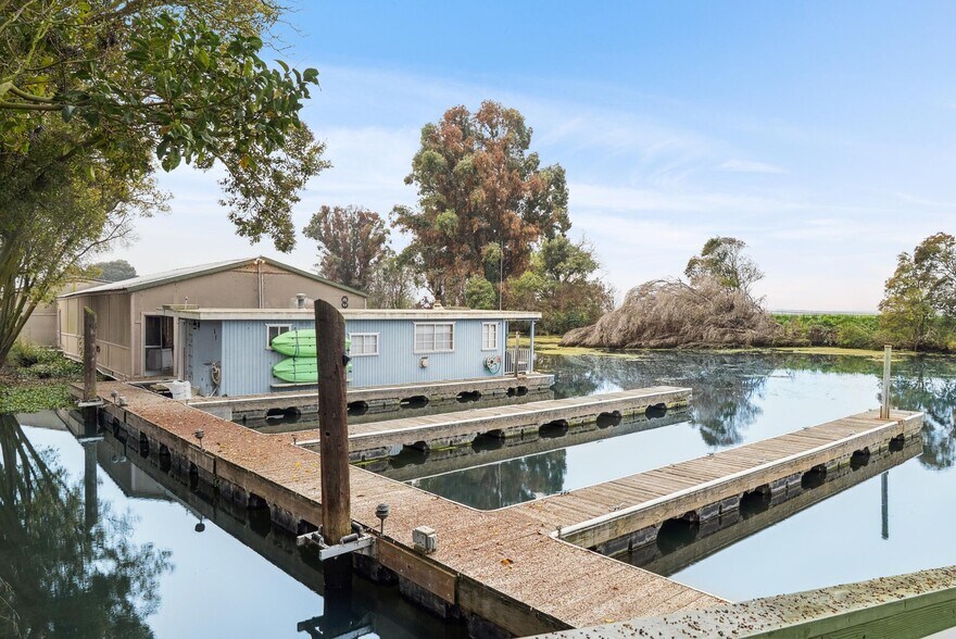 More Photos Of 500 Brannan Island Rd, Isleton Marina For Sale