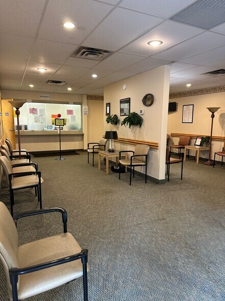 More Photos Of 39000 Center Ridge Rd, North Ridgeville Medical For Sale