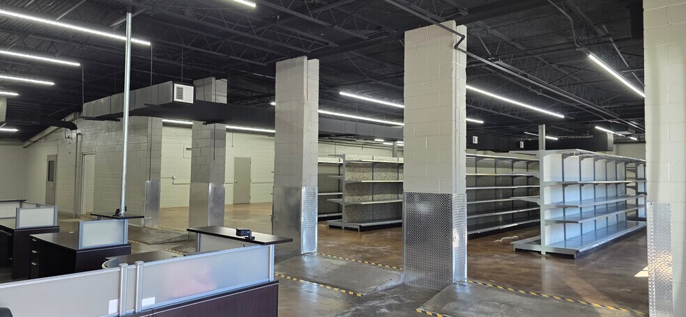 More Photos Of 215-219 Lovvorn Rd, Carrollton Warehouse For Sale