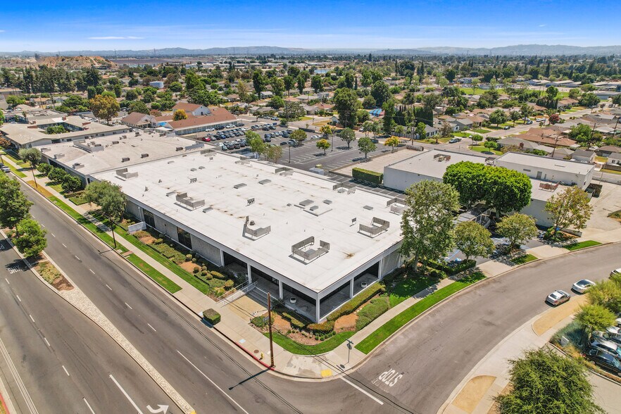 More Photos Of 400 E Live Oak Ave, Arcadia Office For Sale