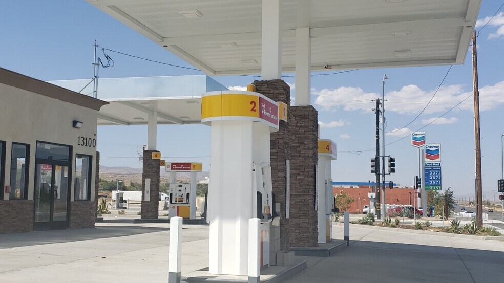 More Photos Of 13118 Pearblossom Hwy, Pearblossom Service Station For Lease