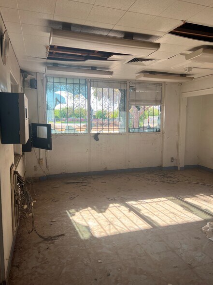More Photos Of 401 S 3rd St, Blythe Religious Facility For Sale