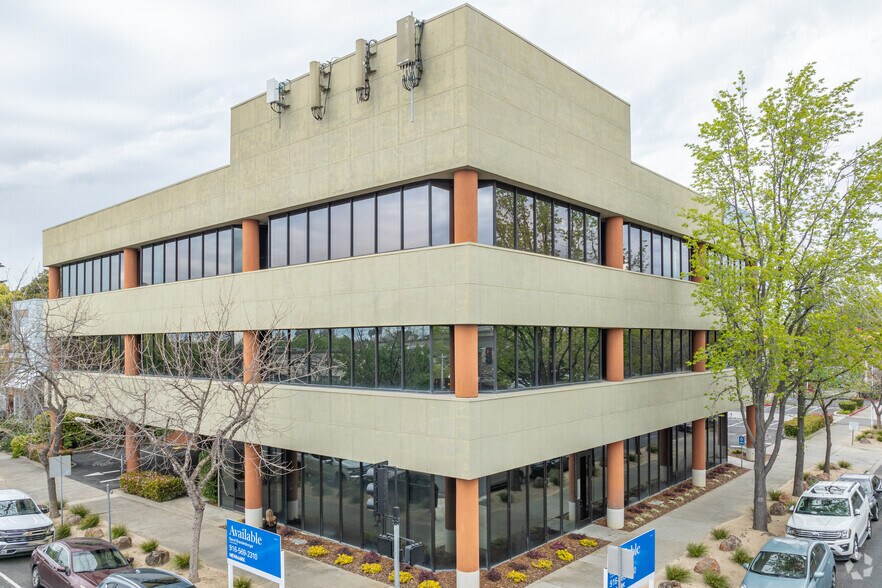 More Photos Of 1616 29th St, Sacramento Office For Sale