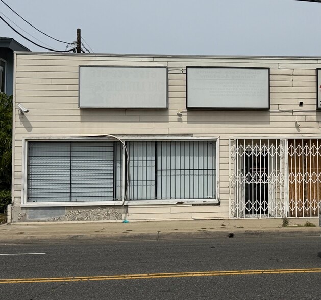 Primary Photo Of 2027 Marine Ave, Gardena Flex For Lease