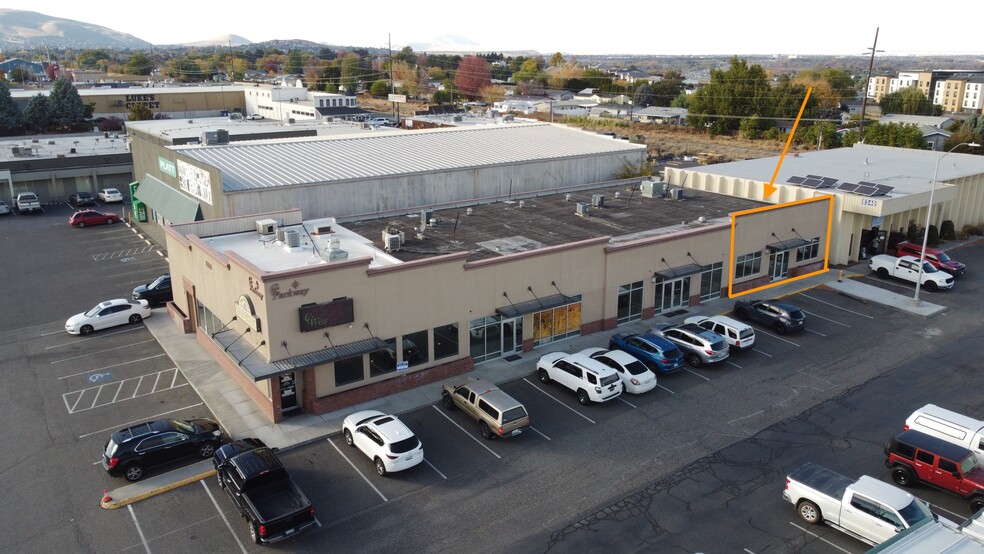 Primary Photo Of 8318 Gage Blvd, Kennewick Storefront Retail Office For Lease