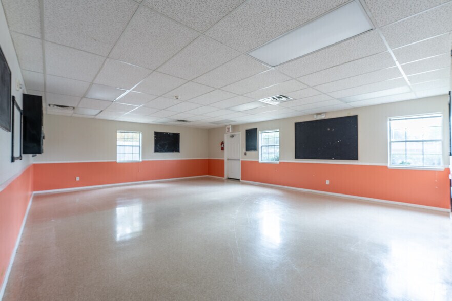 More Photos Of 50 Village Trail, Trophy Club Schools For Sale
