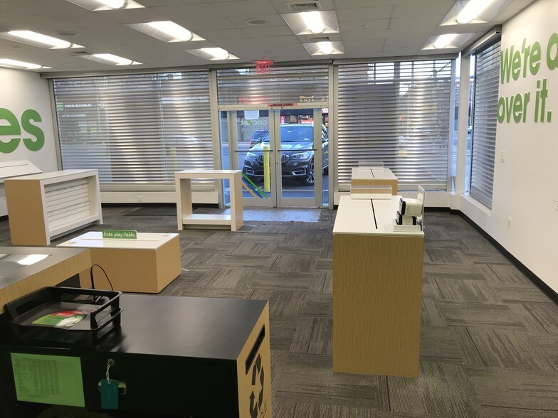 More Photos Of 3768 Nostrand Ave, Brooklyn General Retail For Lease