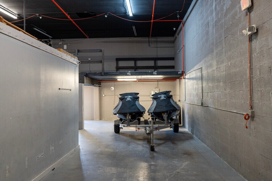 More Photos Of 16300 SW 137th Ave, Miami Warehouse For Sale