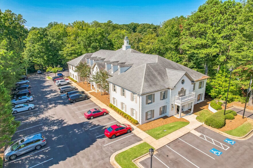 More Photos Of 419 E Crossville Rd, Roswell Medical For Lease