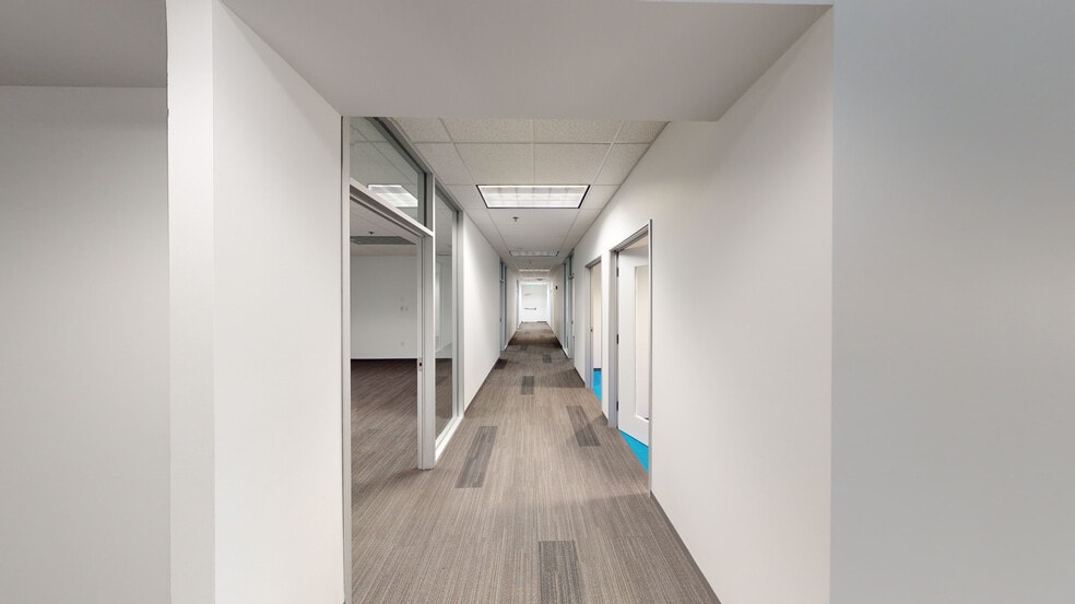 More Photos Of 7801 Nieman Rd, Shawnee Industrial For Lease