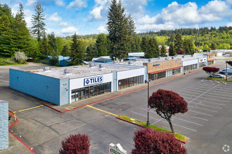More Photos Of 1550 NE Riddell Rd, Bremerton General Retail For Lease