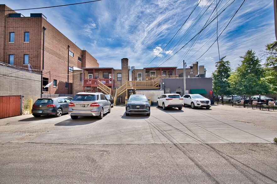 More Photos Of 3026 W Montrose Ave, Chicago Storefront Retail Residential For Sale